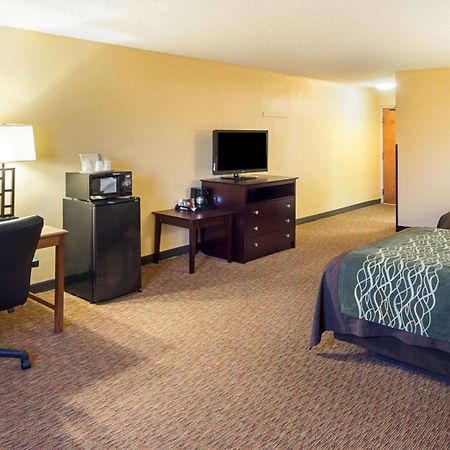 Comfort Inn Near Medical Center Mission Εξωτερικό φωτογραφία