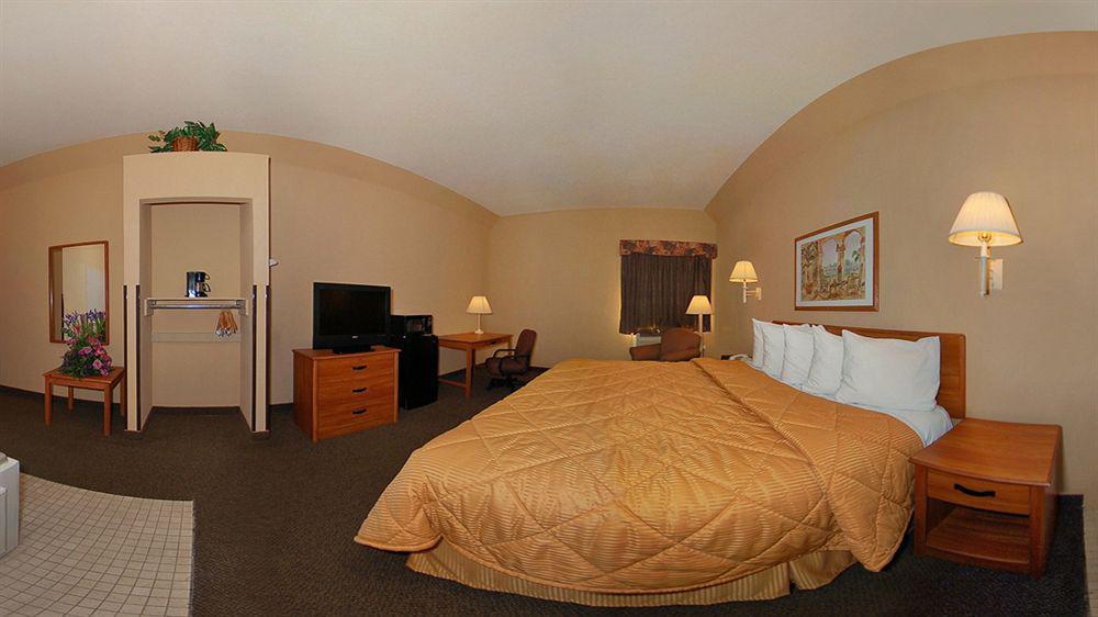 Comfort Inn Near Medical Center Mission Δωμάτιο φωτογραφία