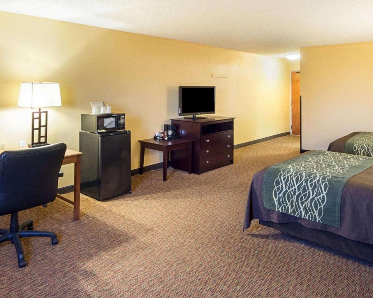Comfort Inn Near Medical Center Mission Εξωτερικό φωτογραφία