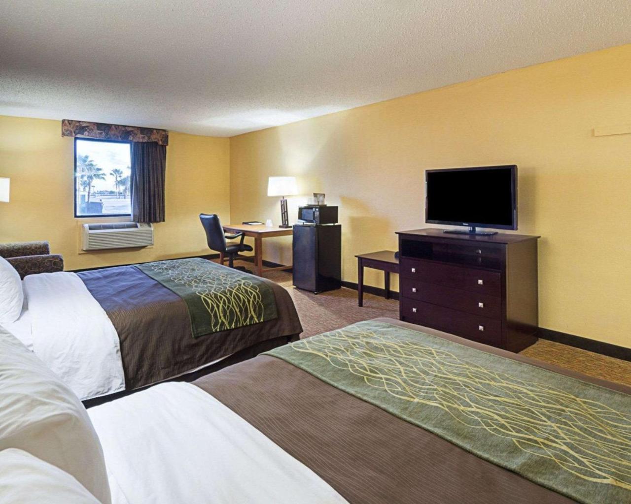 Comfort Inn Near Medical Center Mission Εξωτερικό φωτογραφία
