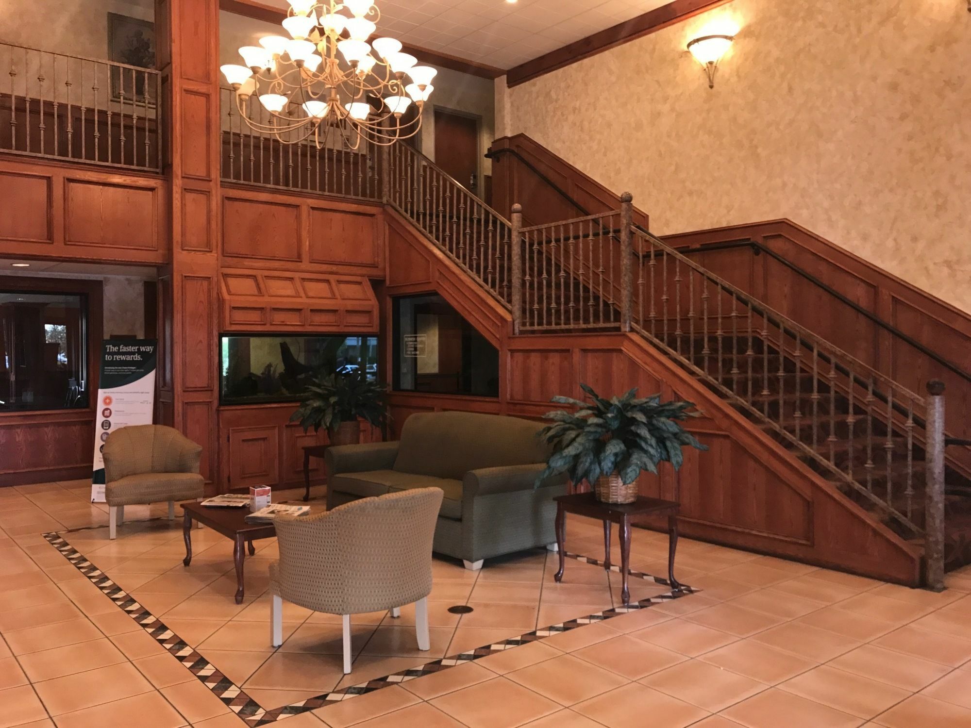 Comfort Inn Near Medical Center Mission Εξωτερικό φωτογραφία