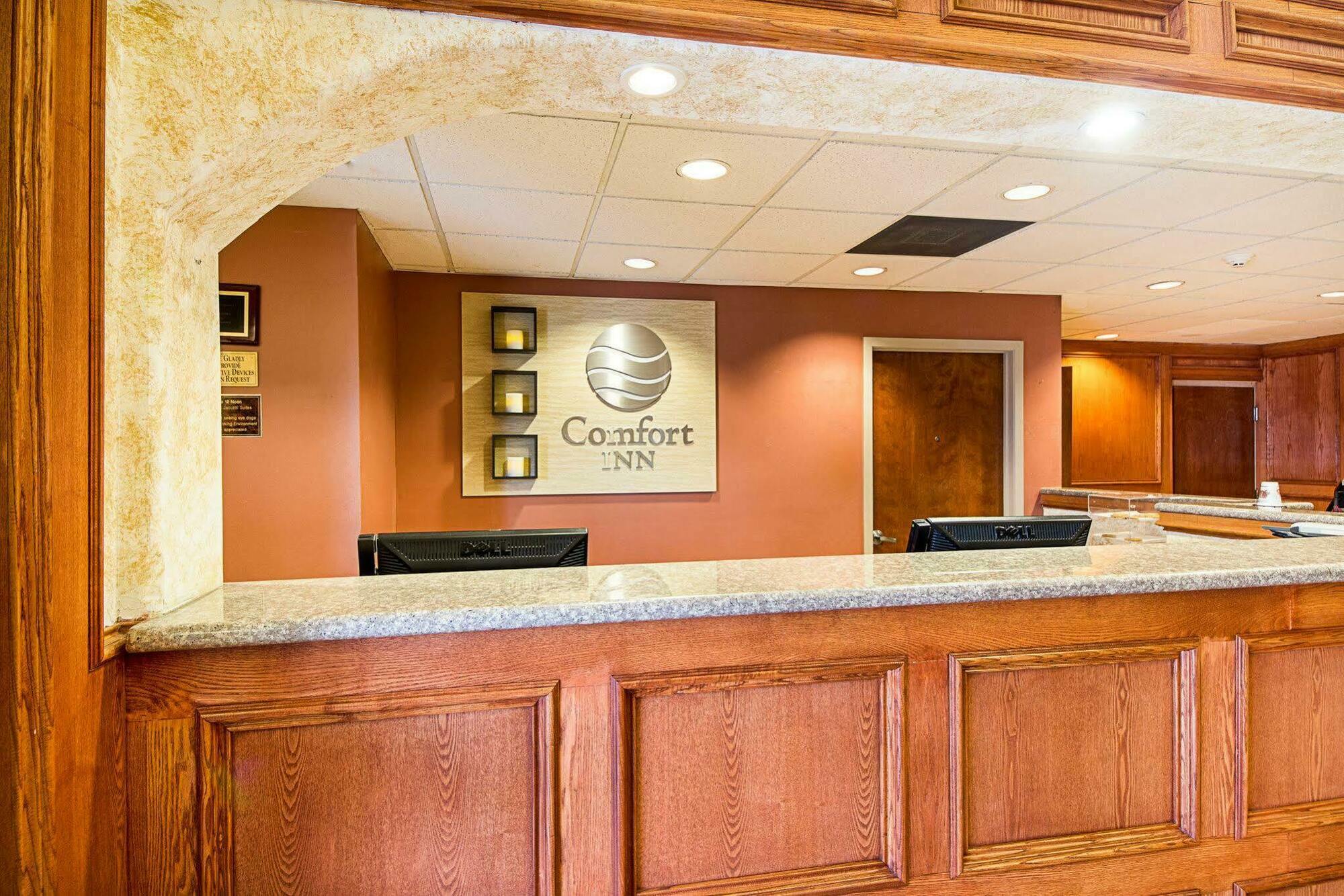 Comfort Inn Near Medical Center Mission Εξωτερικό φωτογραφία
