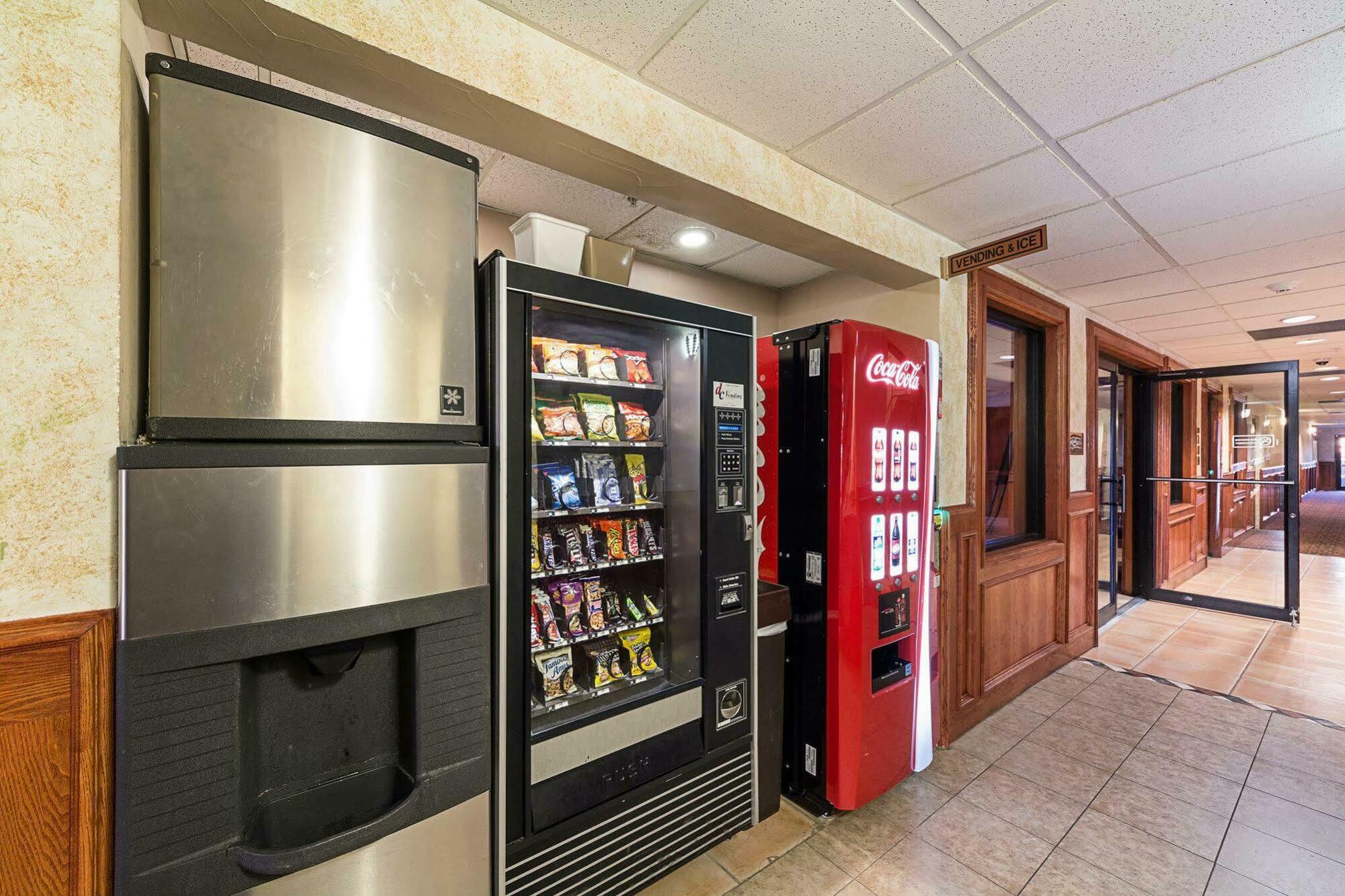 Comfort Inn Near Medical Center Mission Εξωτερικό φωτογραφία