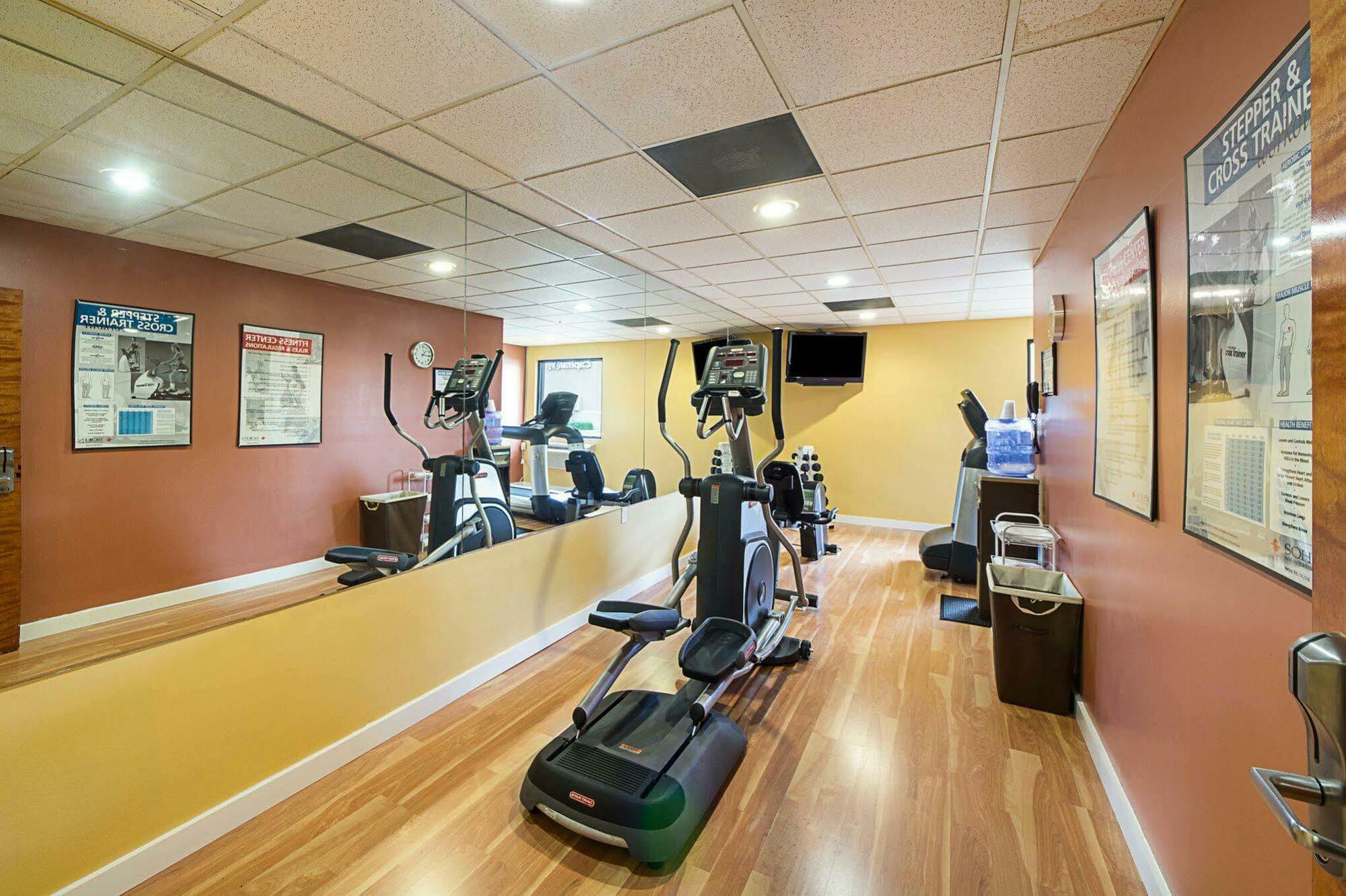Comfort Inn Near Medical Center Mission Εξωτερικό φωτογραφία